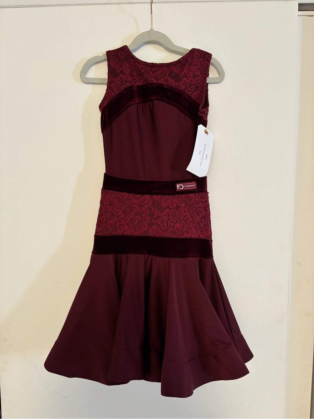 Ballroom/Latin dance dress Girls Burgundy Lace & Velvet